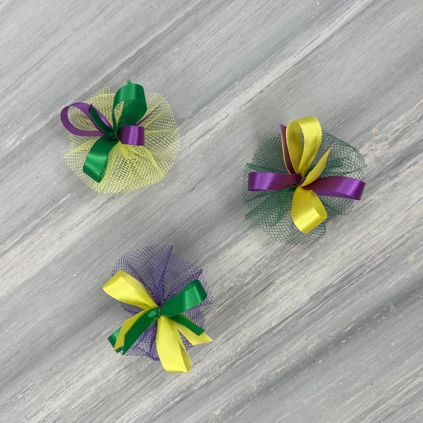 Mardi Gras - 24 Medium Tulle Bows