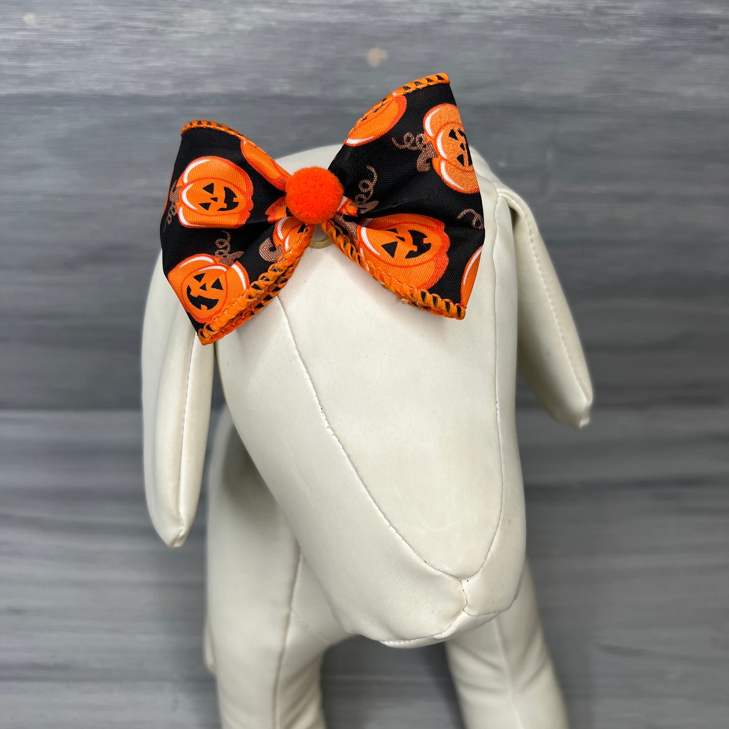 Halloween - Over the Top - 8 Large Bows